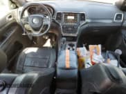 ✅ 2017 Jeep Grand Cherokee Limited • VIN: 1C4RJEBG7HC877526 • Lot: 92615665. Wystawiony na Copart z przebiegiem 130 482 mil. Bezpłatny archiwum sprzedaży aukcyjnych z USA i szczegółowy raport historii pojazdu na DreamBid. Zdjęcie 8.