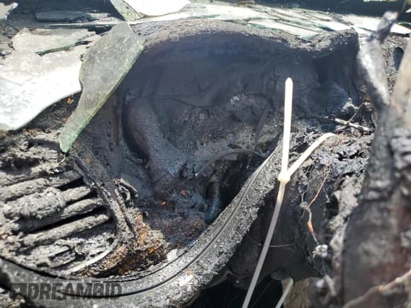 ✅ 2016 Jeep Grand Cherokee • VIN: NOVIN64009705 • Lot: 64009705. Listed on Copart with Not provided. Free auction sales archive from the USA and detailed vehicle history report at DreamBid. Image 9.