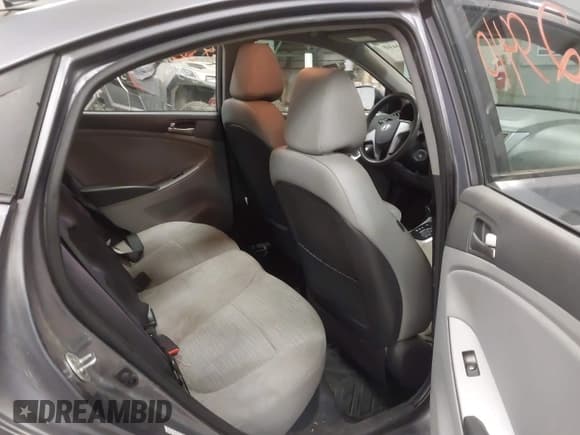 ✅ 2017 Hyundai Accent SE • VIN: KMHCT4AEXHU222616 • Lot: 43629410. Wystawiony na IAAI z przebiegiem 250 565 mil. Bezpłatny archiwum sprzedaży aukcyjnych z USA i szczegółowy raport historii pojazdu na DreamBid. Zdjęcie 8.