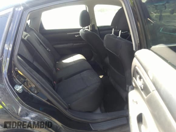 ✅ 2018 Nissan Altima S • VIN: 1N4AL3AP5JC476713 • Лот: 36178910. Опубликован ранее на IAAI с пробегом 127 396 миль. Бесплатный доступ к архиву аукционных продаж из США и подробный отчёт об истории автомобиля на DreamBid. Изображение 8.