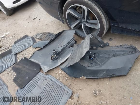 ✅ 2021 Chevrolet Colorado 2WD Work Truck • VIN: 1GCGSBENXM1212204 • Lot: 41913861. Wystawiony na IAAI z przebiegiem 67 484 mil. Bezpłatny archiwum sprzedaży aukcyjnych z USA i szczegółowy raport historii pojazdu na DreamBid. Zdjęcie 12.