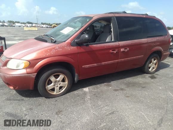 ✅ 2005 Dodge Caravan SXT • VIN: 2D4GP44LX5R482367 • Лот: 40888369. Опубликован ранее на IAAI с пробегом 91 520 миль. Бесплатный доступ к архиву аукционных продаж из США и подробный отчёт об истории автомобиля на DreamBid. Изображение 2.