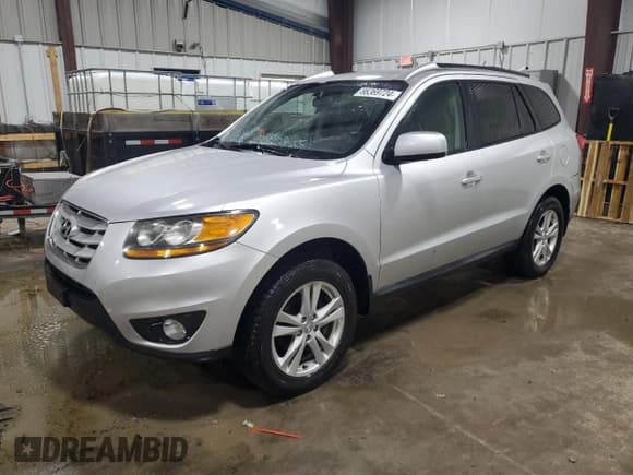 ✅ 2011 Hyundai Santa Fe Limited • VIN: 5XYZHDAG2BG016457 • Lot: 86369724. Listed on Copart with 125,852 mi. Free auction sales archive from the USA and detailed vehicle history report at DreamBid. Image 1.