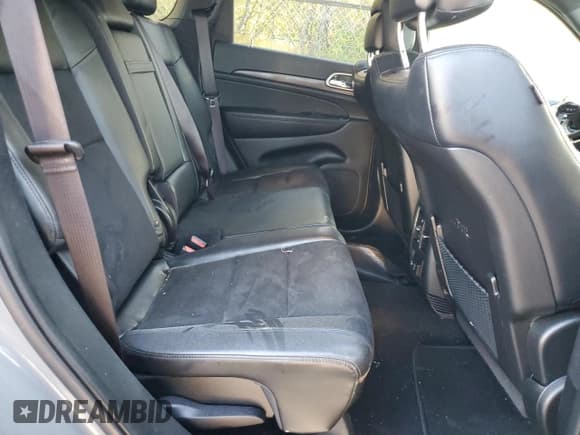 ✅ 2022 Jeep Grand Cherokee Laredo X • VIN: 1C4RJFAGXNC114550 • Лот: 82388875. Опубликован ранее на Copart с пробегом 47 558 миль. Бесплатный доступ к архиву аукционных продаж из США и подробный отчёт об истории автомобиля на DreamBid. Изображение 11.