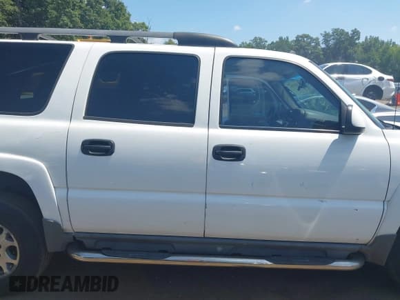 ✅ 2004 Chevrolet Suburban LS • VIN: 3GNFK16Z34G147602 • Лот: 43005553. Опубликован ранее на IAAI с пробегом 95 598 миль. Бесплатный доступ к архиву аукционных продаж из США и подробный отчёт об истории автомобиля на DreamBid. Изображение 13.