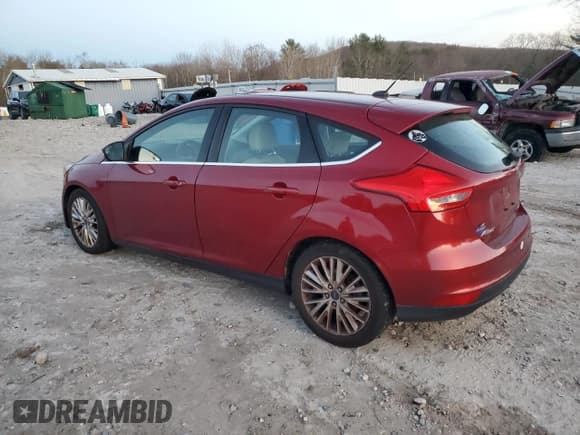 ✅ 2015 Ford Focus Titanium • VIN: 1FADP3N23FL213028 • Lot: 93052655. Wystawiony na Copart z przebiegiem 112 741 mil. Bezpłatny archiwum sprzedaży aukcyjnych z USA i szczegółowy raport historii pojazdu na DreamBid. Zdjęcie 2.
