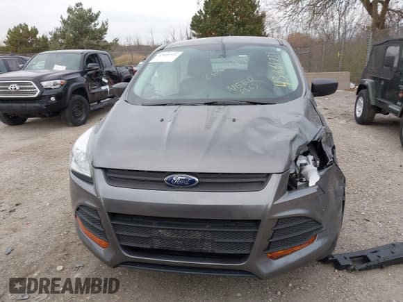 ✅ 2014 Ford Escape S • VIN: 1FMCU0F79EUA74938 • Lot: 43661731. Wystawiony na IAAI z przebiegiem 111 616 mil. Bezpłatny archiwum sprzedaży aukcyjnych z USA i szczegółowy raport historii pojazdu na DreamBid. Zdjęcie 12.