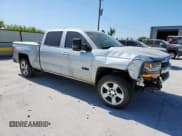 ✅ 2018 Chevrolet Silverado 1500 LT • VIN: 1GCPCREC1JF216385 • Lot: 66747215. Wystawiony na Copart z przebiegiem Nie podano. Bezpłatny archiwum sprzedaży aukcyjnych z USA i szczegółowy raport historii pojazdu na DreamBid. Zdjęcie 4.
