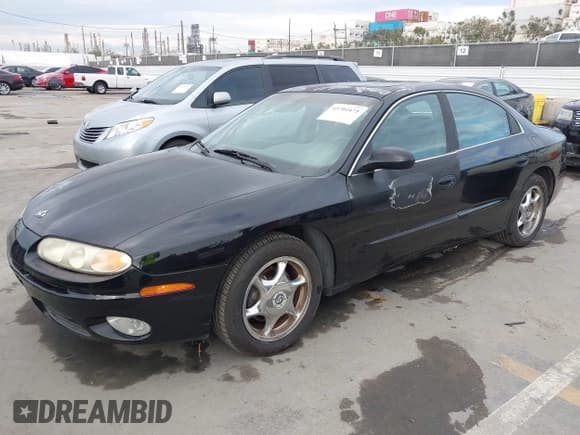 ✅ 2001 Oldsmobile Aurora • VIN: 1G3GS64C114109870 • Lot: 43704471. Wystawiony na IAAI z przebiegiem 141 335 mil. Bezpłatny archiwum sprzedaży aukcyjnych z USA i szczegółowy raport historii pojazdu na DreamBid. Zdjęcie 2.