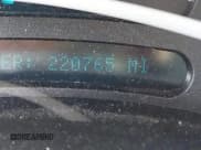 ✅ 2004 Chevrolet Suburban LT • VIN: 1GNFK16Z14J246188 • Lot: 43318864. Listed on IAAI with 220,765 mi. Free auction sales archive from the USA and detailed vehicle history report at DreamBid. Image 12.