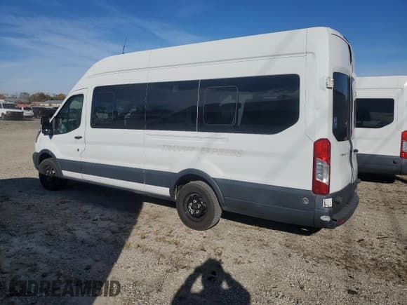 ✅ 2016 Ford Transit Cargo • VIN: 1FTYR3XM6GKA32355 • Лот: 91714375. Опубликован ранее на Copart с пробегом 192 364 миль. Бесплатный доступ к архиву аукционных продаж из США и подробный отчёт об истории автомобиля на DreamBid. Изображение 2.