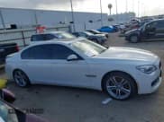 ✅ 2014 BMW 7 Series ALPINA B7 • VIN: WBAYE8C53ED136145 • Lot: 42057674. Wystawiony na IAAI z przebiegiem 108 752 mil. Bezpłatny archiwum sprzedaży aukcyjnych z USA i szczegółowy raport historii pojazdu na DreamBid. Zdjęcie 14.