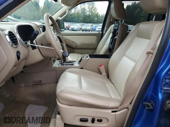 ✅ 2010 Ford Explorer Eddie Bauer • VIN: 1FMEU7EE1AUA87193 • Lot: 87024615. Wystawiony na Copart z przebiegiem 205 052 mil. Bezpłatny archiwum sprzedaży aukcyjnych z USA i szczegółowy raport historii pojazdu na DreamBid. Zdjęcie 7.