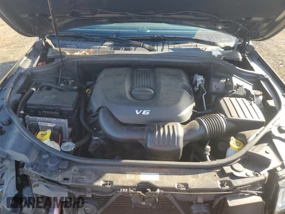 ✅ 2015 Jeep Grand Cherokee Overland • VIN: 1C4RJFCG0FC121411 • Lot: 89823465. Listed on Copart with 128,179 mi. Free auction sales archive from the USA and detailed vehicle history report at DreamBid. Image 11.