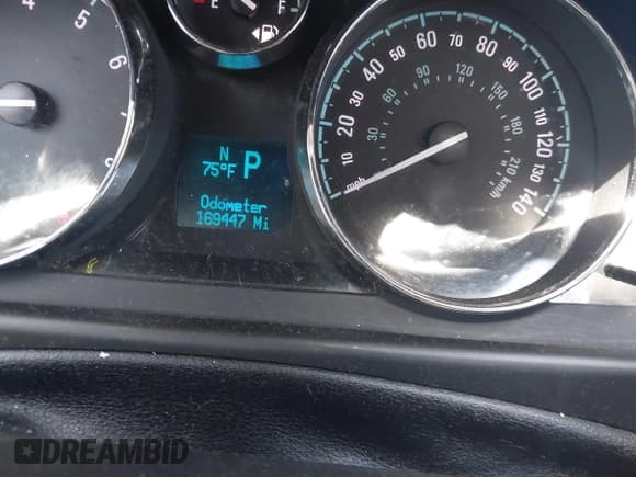 ✅ 2013 Chevrolet Captiva Sport LT • VIN: 3GNAL3EK4DS579698 • Lot: 41972058. Wystawiony na IAAI z przebiegiem 169 447 mil. Bezpłatny archiwum sprzedaży aukcyjnych z USA i szczegółowy raport historii pojazdu na DreamBid. Zdjęcie 7.