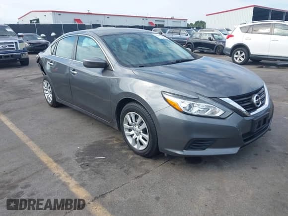 ✅ 2017 Nissan Altima S • VIN: 1N4AL3AP0HC147105 • Lot: 43075568. Wystawiony na IAAI z przebiegiem 74 286 mil. Bezpłatny archiwum sprzedaży aukcyjnych z USA i szczegółowy raport historii pojazdu na DreamBid. Zdjęcie 1.