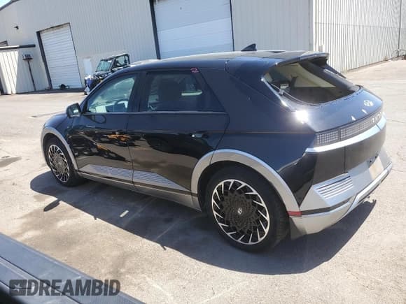 ✅ 2023 Hyundai Ioniq 5 Limited • VIN: KM8KRDAFXPU154402 • Lot: 58652395. Listed on Copart with 32,236 mi. Free auction sales archive from the USA and detailed vehicle history report at DreamBid. Image 2.