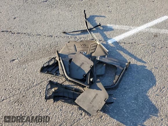 ✅ 2019 Infiniti Q60 Red Sport 400 • VIN: JN1FV7EK2KM360321 • Lot: 80814955. Listed on Copart with 85,318 mi. Free auction sales archive from the USA and detailed vehicle history report at DreamBid. Image 12.