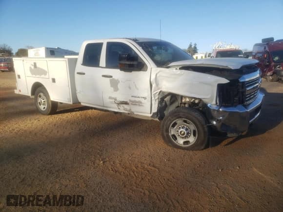 ✅ 2017 Chevrolet Silverado 2500HD • VIN: 1GB2KUEG9HZ385196 • Лот: 84614785. Опубликован ранее на Copart с пробегом 179 781 миль. Бесплатный доступ к архиву аукционных продаж из США и подробный отчёт об истории автомобиля на DreamBid. Изображение 4.