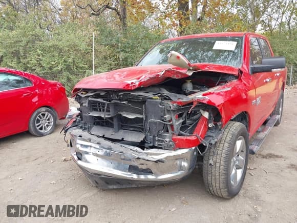 ✅ 2017 Ram 1500 SLT • VIN: 1C6RR7LT6HS782968 • Lot: 43573491. Wystawiony na IAAI z przebiegiem 81 370 mil. Bezpłatny archiwum sprzedaży aukcyjnych z USA i szczegółowy raport historii pojazdu na DreamBid. Zdjęcie 6.