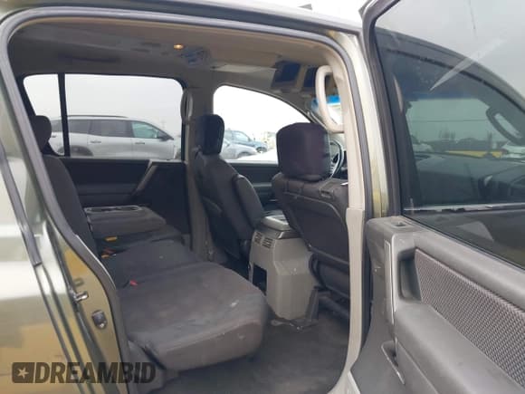 ✅ 2004 Nissan Armada LE • VIN: 5N1AA08A54N700437 • Lot: 43882124. Listed on IAAI with 228,107 mi. Free auction sales archive from the USA and detailed vehicle history report at DreamBid. Image 8.