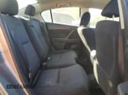 ✅ 2010 Mazda 3 i Sport • VIN: JM1BL1SF5A1222309 • Lot: 86985755. Wystawiony na Copart z przebiegiem 233 645 mil. Bezpłatny archiwum sprzedaży aukcyjnych z USA i szczegółowy raport historii pojazdu na DreamBid. Zdjęcie 10.