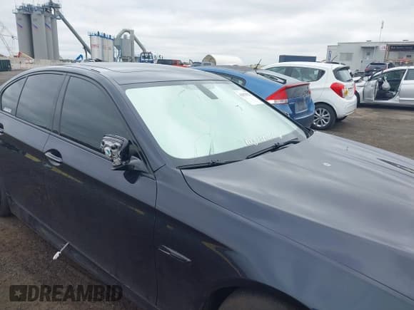 ✅ 2013 BMW 5 Series 550i xDrive • VIN: WBAFU9C57DDY71046 • Lot: 42859021. Listed on IAAI with 158,611 mi. Free auction sales archive from the USA and detailed vehicle history report at DreamBid. Image 6.