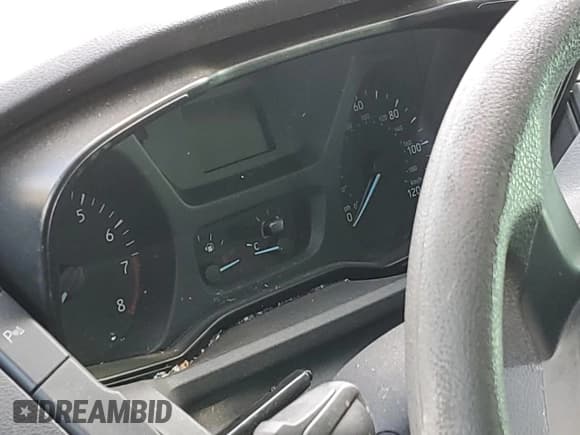 ✅ 2017 Ford Transit • VIN: 1FTYR1YM5HKA70292 • Lot: 75214644. Listed on Copart with Not provided. Free auction sales archive from the USA and detailed vehicle history report at DreamBid. Image 9.