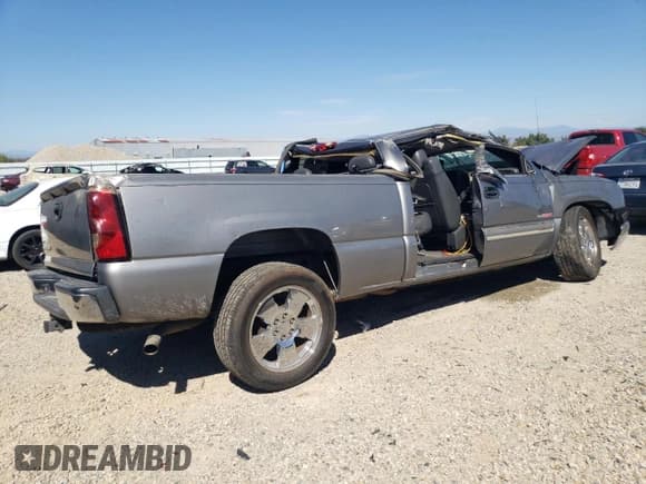 ✅ 2006 Chevrolet Silverado SS • VIN: 2GCEC19N261117884 • Лот: 70653254. Опубликован ранее на Copart с пробегом 96 213 миль. Бесплатный доступ к архиву аукционных продаж из США и подробный отчёт об истории автомобиля на DreamBid. Изображение 3.