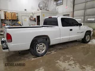 ✅ 2001 Dodge Dakota • VIN: 1B7GL22X11S301541 • Lot: 82483324. Wystawiony na Copart z przebiegiem 43 297 mil. Bezpłatny archiwum sprzedaży aukcyjnych z USA i szczegółowy raport historii pojazdu na DreamBid. Zdjęcie 3.