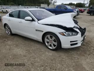 ✅ 2017 Jaguar XE 25t Premium • VIN: SAJAD4BG4HA971326 • Лот: 86472025. Опубликован ранее на Copart с пробегом 159 025 миль. Бесплатный доступ к архиву аукционных продаж из США и подробный отчёт об истории автомобиля на DreamBid. Изображение 4.