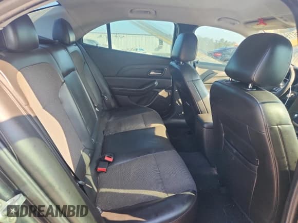 ✅ 2014 Chevrolet Malibu LT • VIN: 1G11C5SL2EF302869 • Lot: 81671945. Listed on Copart with 279,755 mi. Free auction sales archive from the USA and detailed vehicle history report at DreamBid. Image 10.