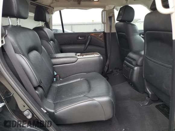 ✅ 2015 Infiniti QX80 • VIN: JN8AZ2NF2F9571033 • Лот: 54500655. Опубликован ранее на Copart с пробегом 116 418 миль. Бесплатный доступ к архиву аукционных продаж из США и подробный отчёт об истории автомобиля на DreamBid. Изображение 10.