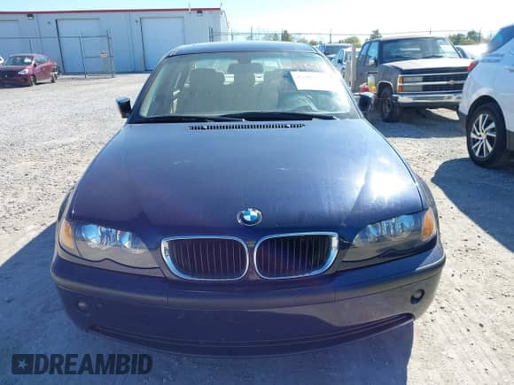 2003 BMW 3 Series 325i с VIN WBAEV33413KL59161, выставлен на аукционе IAAI как лот 43483991 с пробегом 171 867 миль миль и . История ставок и продаж доступна на DreamBid. Изображение 6.