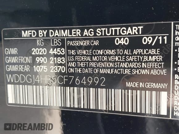 ✅ 2012 Mercedes-Benz C 250 • VIN: WDDGJ4HB5CF764992 • Lot: 42208031. Wystawiony na IAAI z przebiegiem 101 533 mil. Bezpłatny archiwum sprzedaży aukcyjnych z USA i szczegółowy raport historii pojazdu na DreamBid. Zdjęcie 9.