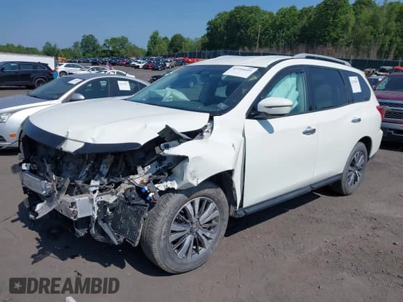 ✅ 2019 Nissan Pathfinder S • VIN: 5N1DR2MM7KC646276 • Lot: 42394605. Listed on IAAI with 75,708 mi. Free auction sales archive from the USA and detailed vehicle history report at DreamBid. Image 17.