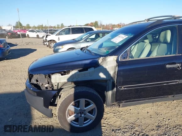 ✅ 2006 Volvo XC90 2.5L Turbo • VIN: YV4CZ592661297599 • Lot: 43617136. Wystawiony na IAAI z przebiegiem 203 883 mil. Bezpłatny archiwum sprzedaży aukcyjnych z USA i szczegółowy raport historii pojazdu na DreamBid. Zdjęcie 6.