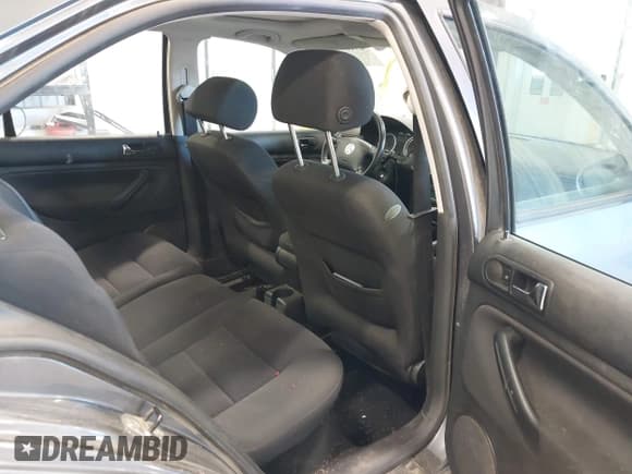 ✅ 2004 Volkswagen Jetta GLS • VIN: 3VWSE69M04M094979 • Лот: 43169560. Опубликован ранее на IAAI с пробегом 125 434 миль. Бесплатный доступ к архиву аукционных продаж из США и подробный отчёт об истории автомобиля на DreamBid. Изображение 8.