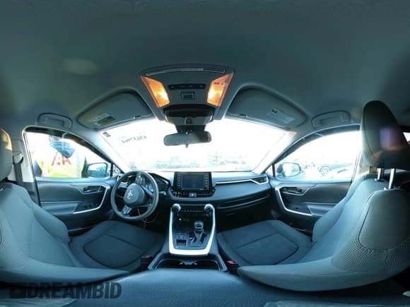 ✅ 2021 Toyota RAV4 LE • VIN: 2T3F1RFV2MC205336 • Лот: 43637964. Опубликован ранее на IAAI с пробегом 56 341 миль. Бесплатный доступ к архиву аукционных продаж из США и подробный отчёт об истории автомобиля на DreamBid. Изображение 20.