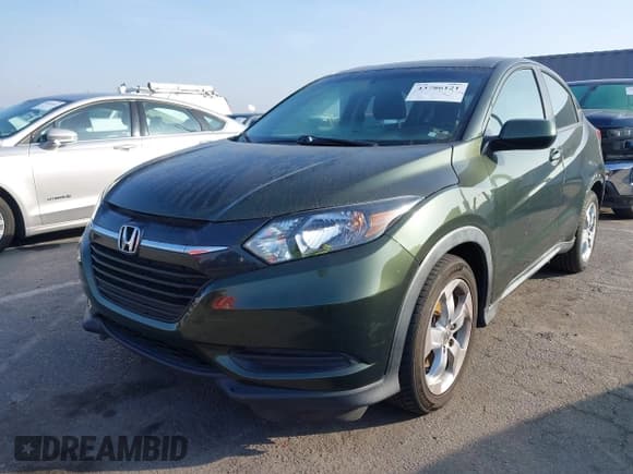 ✅ 2016 Honda HR-V LX • VIN: 3CZRU5H39GM742504 • Лот: 43786121. Опубликован ранее на IAAI с пробегом 101 349 миль. Бесплатный доступ к архиву аукционных продаж из США и подробный отчёт об истории автомобиля на DreamBid. Изображение 2.