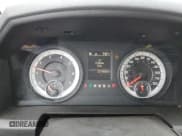 ✅ 2013 Ram 1500 SLT • VIN: 3C6JR6EP1DG531641 • Lot: 70665004. Wystawiony na Copart z przebiegiem 137 666 mil. Bezpłatny archiwum sprzedaży aukcyjnych z USA i szczegółowy raport historii pojazdu na DreamBid. Zdjęcie 9.