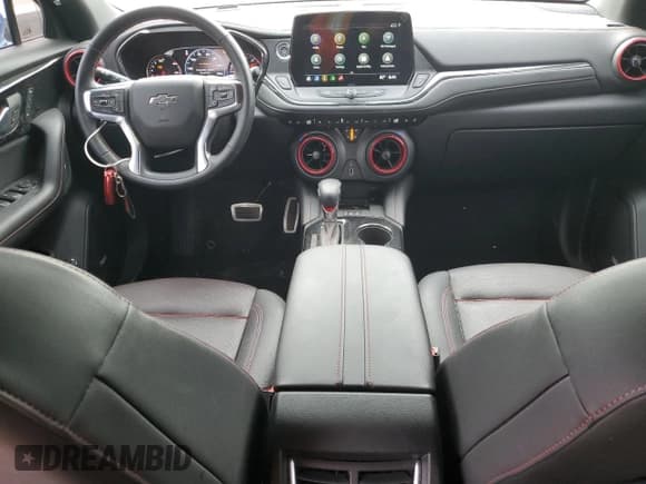 ✅ 2024 Chevrolet Blazer RS • VIN: 3GNKBKRS0RS192357 • Lot: 64292245. Listed on Copart with 32,271 mi. Free auction sales archive from the USA and detailed vehicle history report at DreamBid. Image 8.