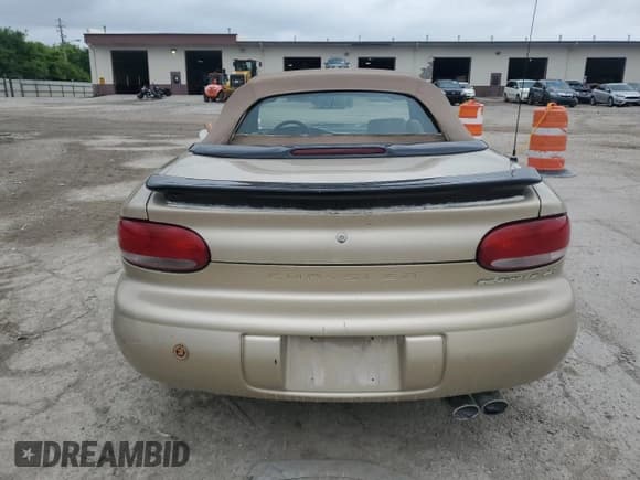 ✅ 2000 Chrysler Sebring JXi • VIN: 3C3EL55H0YT292731 • Lot: 64821335. Listed on Copart with 215,817 mi. Free auction sales archive from the USA and detailed vehicle history report at DreamBid. Image 6.