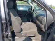 ✅ 2018 Nissan Frontier Pro-4X • VIN: 1N6AD0CW9JN702134 • Lot: 42535323. Listed on IAAI with 106,587 mi. Free auction sales archive from the USA and detailed vehicle history report at DreamBid. Image 5.