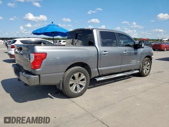 ✅ 2018 Nissan Titan SV • VIN: 1N6AA1E68JN511039 • Лот: 69039185. Опубликован ранее на Copart с пробегом 49 780 миль. Бесплатный доступ к архиву аукционных продаж из США и подробный отчёт об истории автомобиля на DreamBid. Изображение 3.