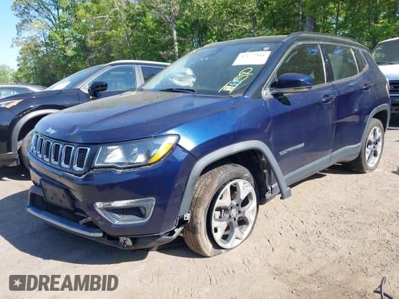 ✅ 2019 Jeep Compass Limited • VIN: 3C4NJDCB1KT680147 • Lot: 42117481. Wystawiony na IAAI z przebiegiem 132 743 mil. Bezpłatny archiwum sprzedaży aukcyjnych z USA i szczegółowy raport historii pojazdu na DreamBid. Zdjęcie 2.