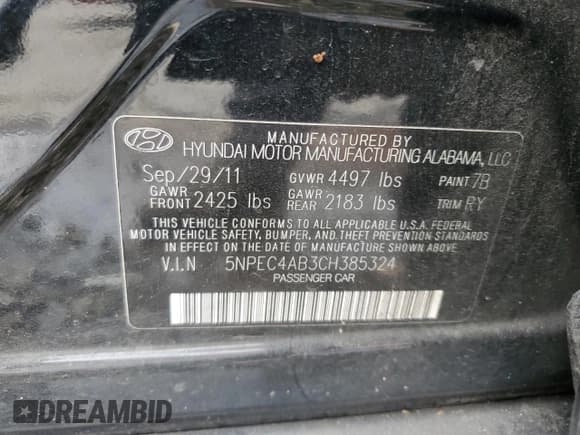 ✅ 2012 Hyundai Sonata Limited • VIN: 5NPEC4AB3CH385324 • Lot: 71216384. Listed on Copart with 146,876 mi. Free auction sales archive from the USA and detailed vehicle history report at DreamBid. Image 12.