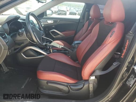 2015 Hyundai Veloster Turbo R-Spec with VIN KMHTC6AE0FU236310, listed as a Copart auction lot 58290675 with 97,216 mi miles and Salvage title. Bid and sale history available at DreamBid. Image 7.