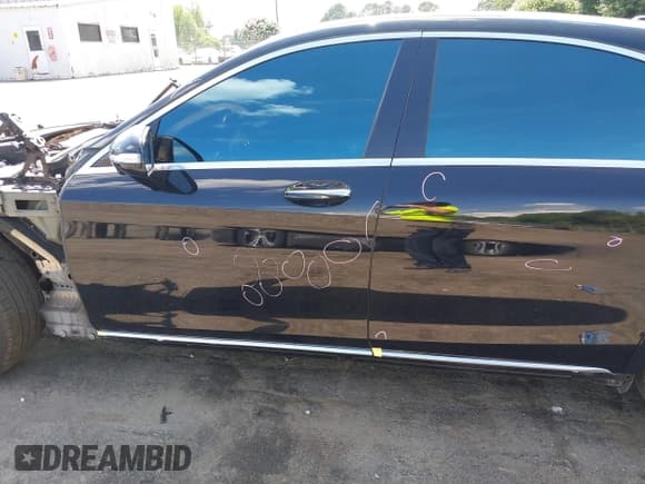 ✅ 2019 Mercedes-Benz S 560 • VIN: WDDUG8DBXKA429026 • Lot: 42442195. Listed on IAAI with 51,444 mi. Free auction sales archive from the USA and detailed vehicle history report at DreamBid. Image 15.