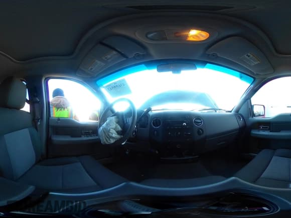 ✅ 2004 Ford F-150 XLT • VIN: 1FTPW14564KC95740 • Lot: 43659543. Wystawiony na IAAI z przebiegiem 140 520 mil. Bezpłatny archiwum sprzedaży aukcyjnych z USA i szczegółowy raport historii pojazdu na DreamBid. Zdjęcie 18.